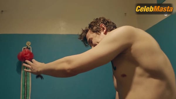 Anastasiya Krasovskaya Bares Butt, Breasts Scene in Chornaya Vesna