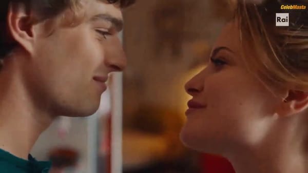 Giulia Gorietti's Sex Scene in Vivi e lascia vivere