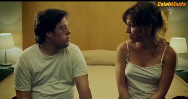Lola Duenas Bares Butt, Breasts Scene in Yo, Tambien