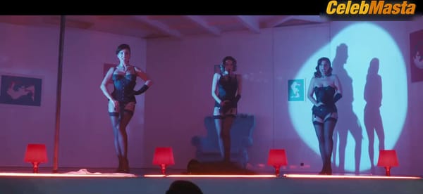 Laura Chiatti, Lodovica Marie Rogati, Giulia Lapertosa, Anna Terio and Sabrina Impacciatore's Booty, Boobs Scene in Pane E Burlesque