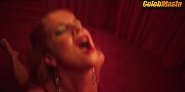 Julia Palha's Sex Scene from O Clube