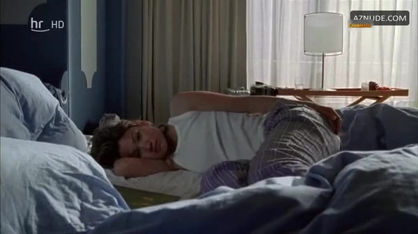 Lisa Maria Potthoff's Underwear Scene in Zimtstern und Halbmond