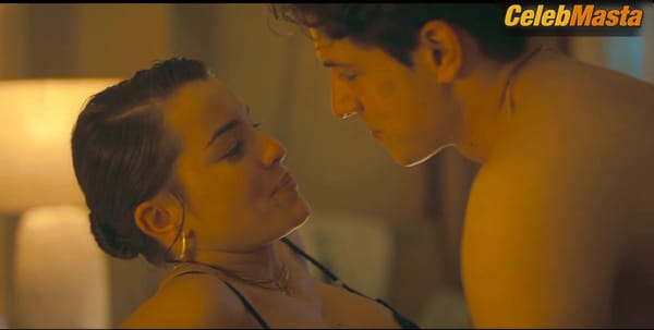 Ada Molina's Underwear Scene from Oasis
