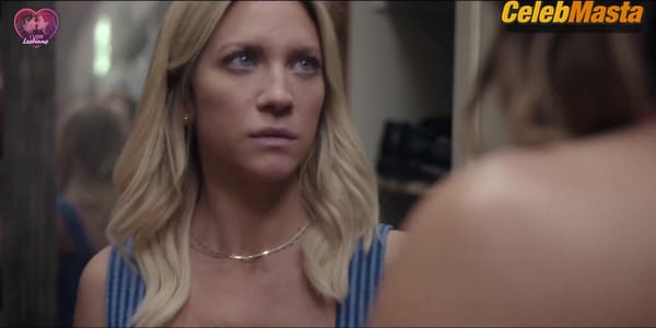 Malin Akerman and Brittany Snow Lesbian, Booty Scene from The Hunting Wives