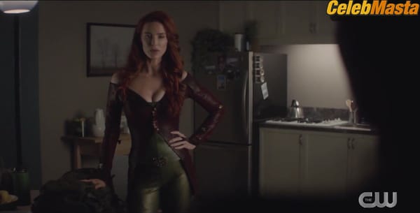 Victoria Cartagena, Bridget Regan Lesbian Scene from Batwoman