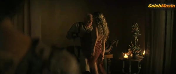 Eden Hart's Butt Scene in Spartacus House Of Ashur