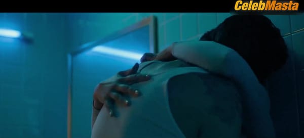 Shannyn Sossamon Reveals Tits Scene in There Are No Saints