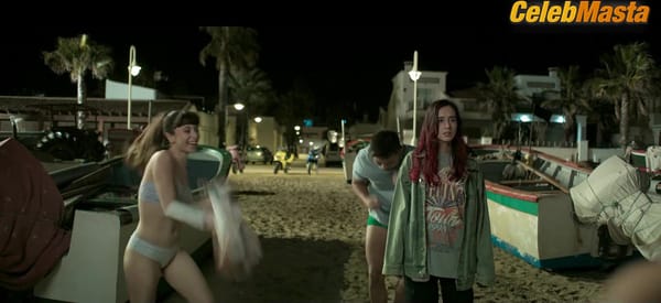 Malena Alterio Shows Underwear Scene in En Fin