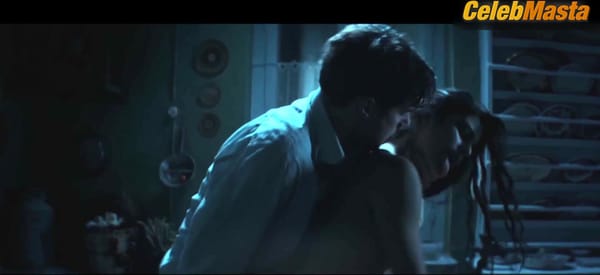 Fotini Peluso Bares Boobs Scene in The Great Chimera