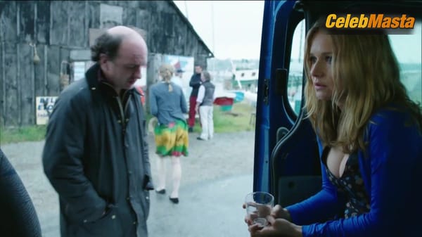 Stefanie Stappenbeck's Tits Scene in Ohne Dich