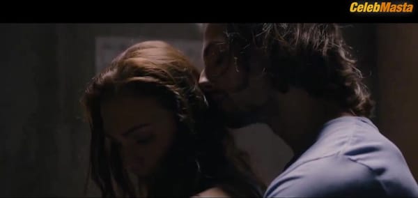Sophie Skelton Bares Underwear in Scene from Day of the Dead Bloodline