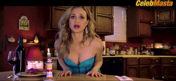 Fiona Gubelmann Reveals Sex Scene in The Way We Weren't