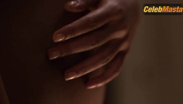 Alisha Boe Shows Underwear Scene in 13 Reasons Why