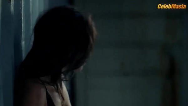 Lucy Griffiths Bares Butt, Tits Scene in True Blood