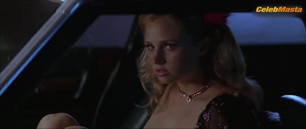 Fiona Gubelmann's Sex Scene in Employee Of The Month