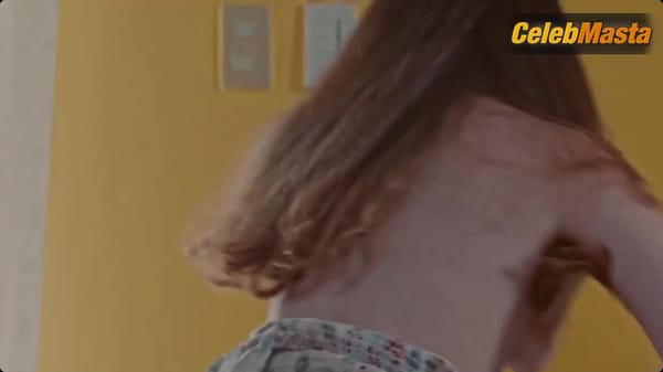 Julianne Richards Flaunts Butt and Tits Scene in Unli Pop