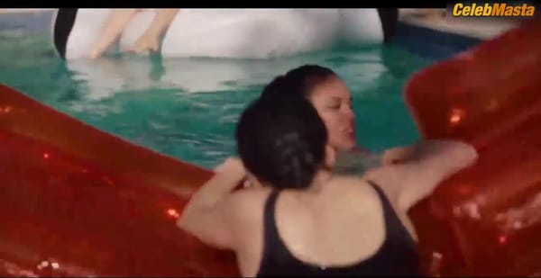 Mabel Li, Maxine Ellah, Tahlee Fereday, Karis Oka and Bernie Van Tiel Lesbian, Tits Scene in Erotic Stories