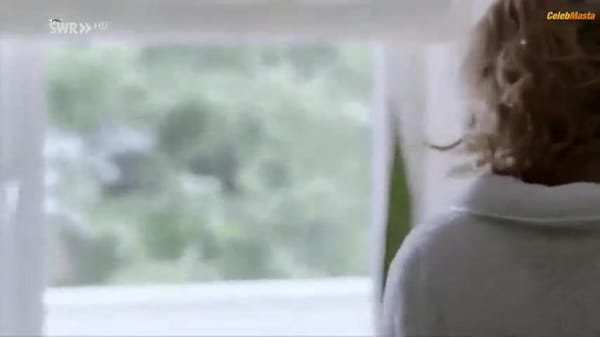 Marion Mitterhammer Bares Butt in Tatort Scene
