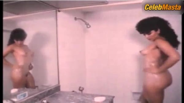 Yirah Aparicio's Booty, Boobs Scene in Tres Lancheros Muy Picudos