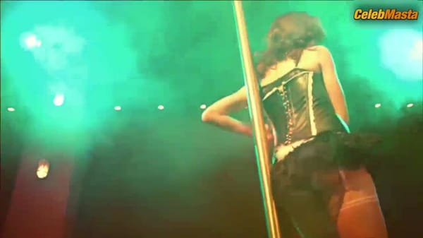 Anastasia Ivanova Shows Sex Scene in Univer. Novaya Obshchaga