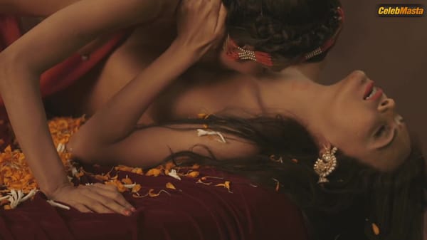 Sherlyn Chopra Reveals Lesbian Breasts Scene in Kamasutra 3d