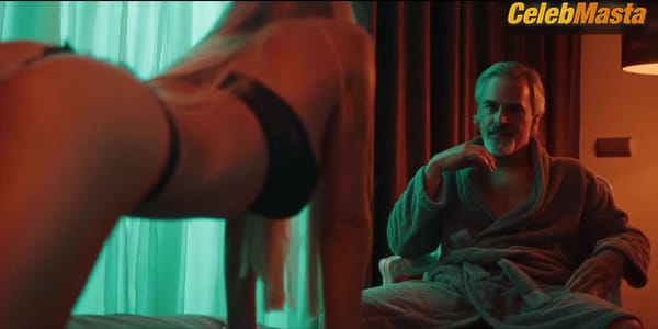 Sofia Arruda Shows Ass, Tits in O Clube Scene