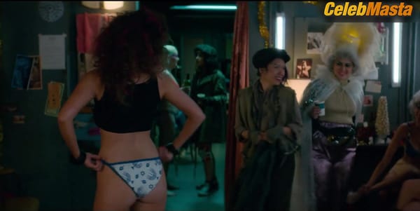 Jackie Tohn Reveals Underwear Scene in Glow