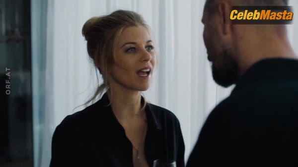 Hilde Dalik Bares Tits Scene in Vorstadtweiber
