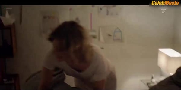 Valerie Niehaus Tits, Ass Scene in Meine Fremde Freundin