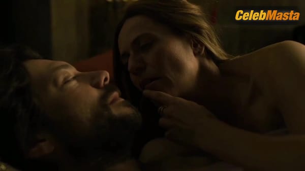 Itziar Ituno Looks Hot in La Casa De Papel Scene