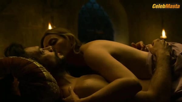 Itziar Ituno Looks Sexy in La Casa De Papel Scene