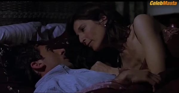Catherine Keener's Boobs, Underwear Scene in The 40-year-old Virgin
