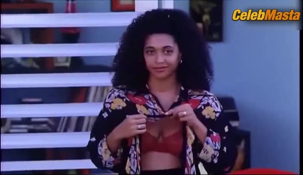 Vicenta N'Dongo's Underwear Scene from El Perque De Tot Plegat