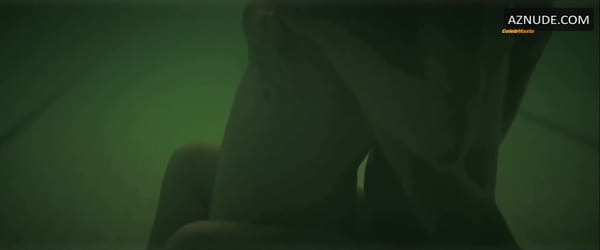 Ashleigh Cummings Hot Scene in Run