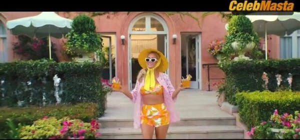 Kristen Wiig Bares Swimsuit Scene in Palm Royale