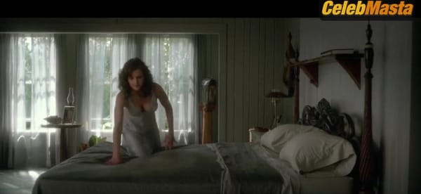 Carla Gugino's Sex Scene in Gerald's Game