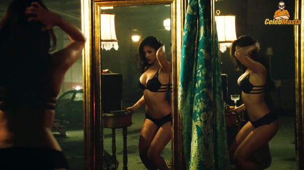 Eiza Gonzalez Topless Photos from From Dusk Till Dawn photo 2