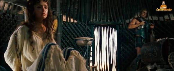 Rose Byrne Ass and Boobs Photos photo 1