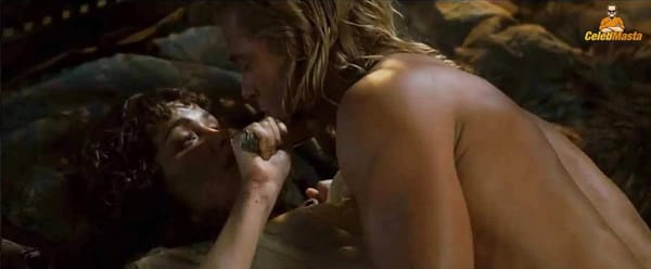 Rose Byrne Ass and Boobs Photos photo 5