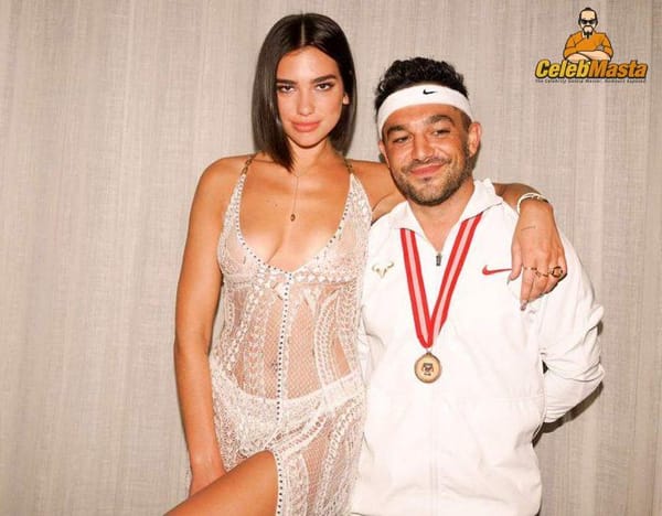 Dua Lipa Photo Gallery photo 9