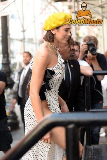 Dua Lipa Photo Gallery photo 32