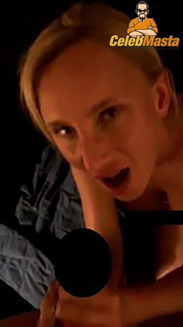 Nikki Glaser Ass & Tits Photos photo 7