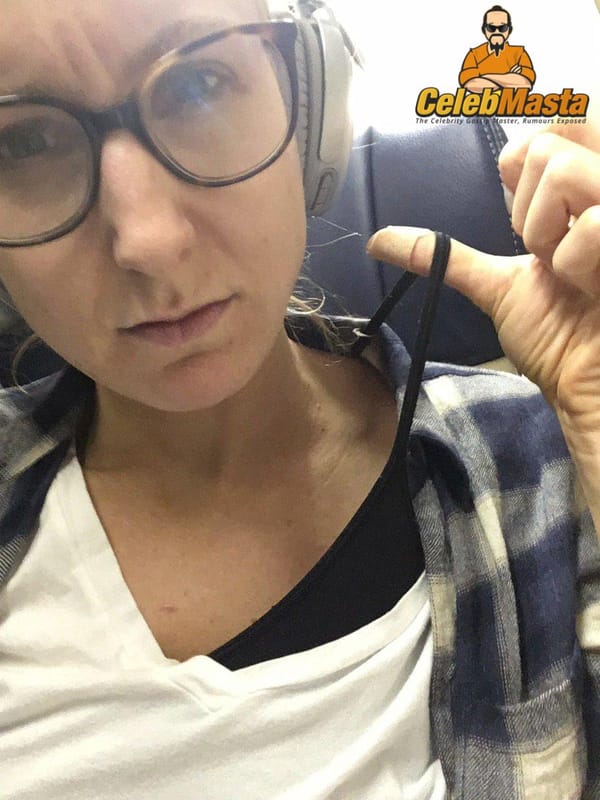 Nikki Glaser Ass & Tits Photos photo 9