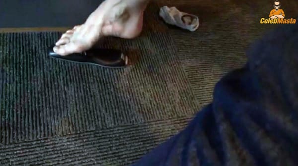 Nikki Glaser Feet & Legs Pictures photo 9