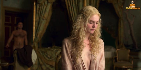 Elle Fanning Scene Photos Gallery photo 8