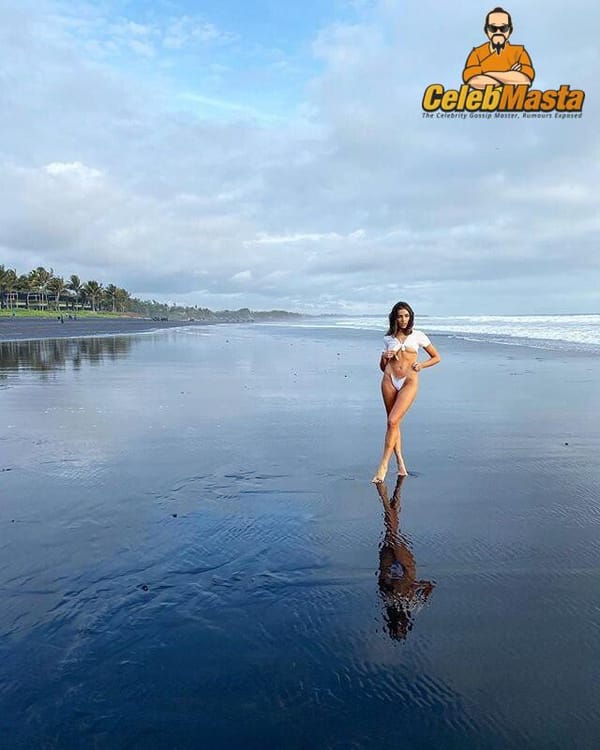 Raunchy Olivia Culpo See-Through Images Surface The Web photo 2