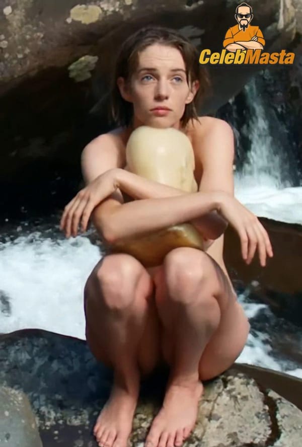 Maya Hawke Sex Scene Video Compilation photo 32
