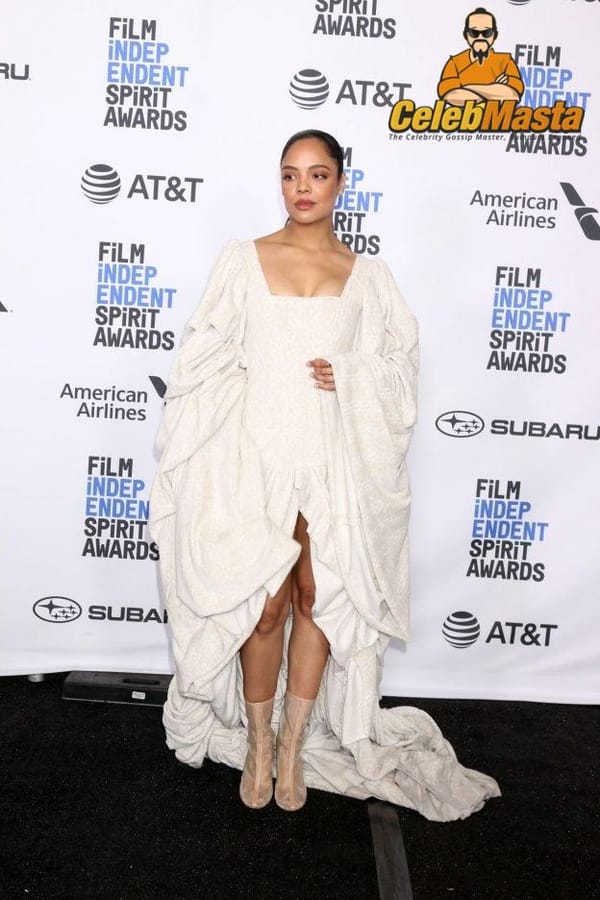 Gorgeous Tessa Thompson Red Carpet Dress Without Any Nipple-Slips Photos photo 11