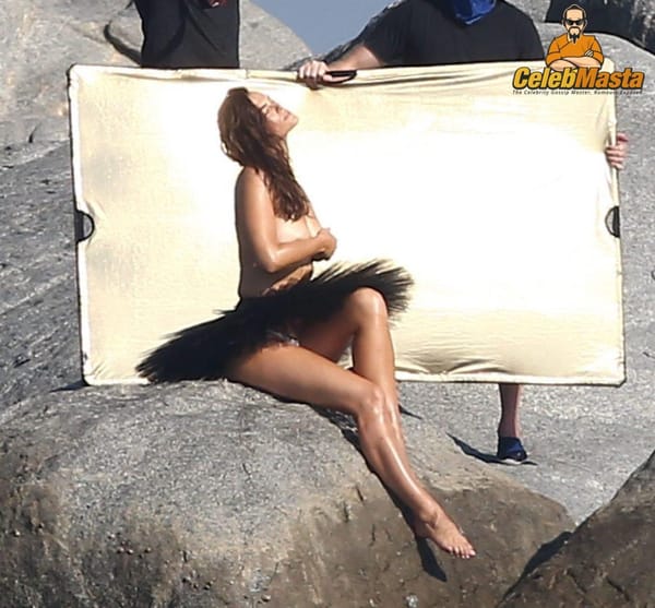 Beautiful Myla Dalbesio Gets Wild, Topless, And See-Through For The World photo 16