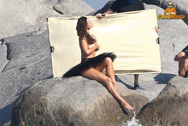 Beautiful Myla Dalbesio Gets Wild, Topless, And See-Through For The World photo 19